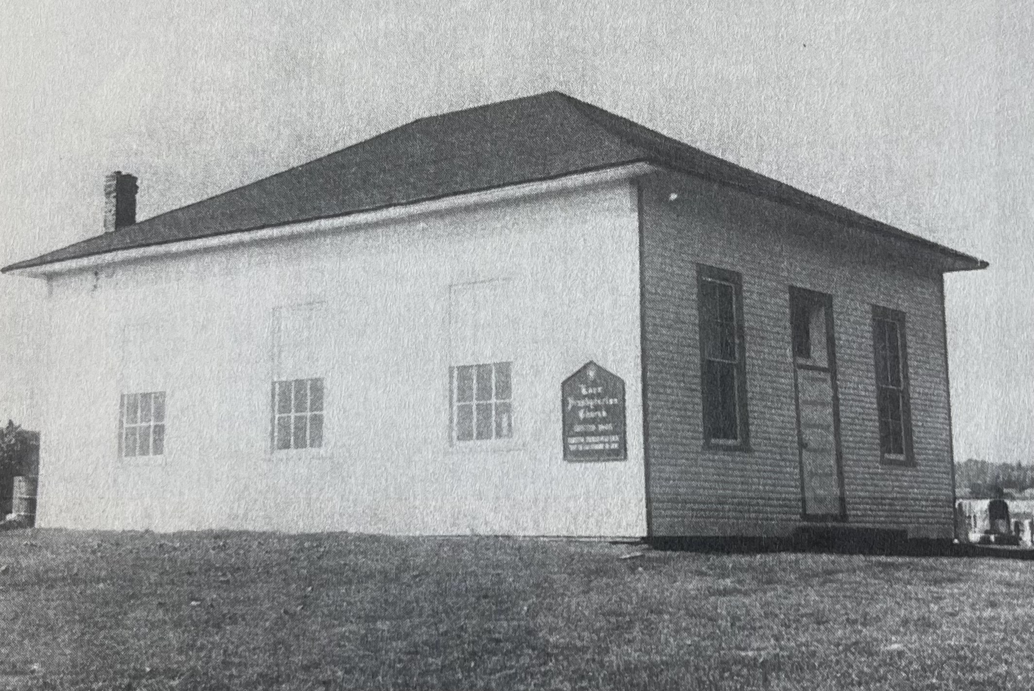 Knox Presbyterian Church. Pg 292, Story of Oro.